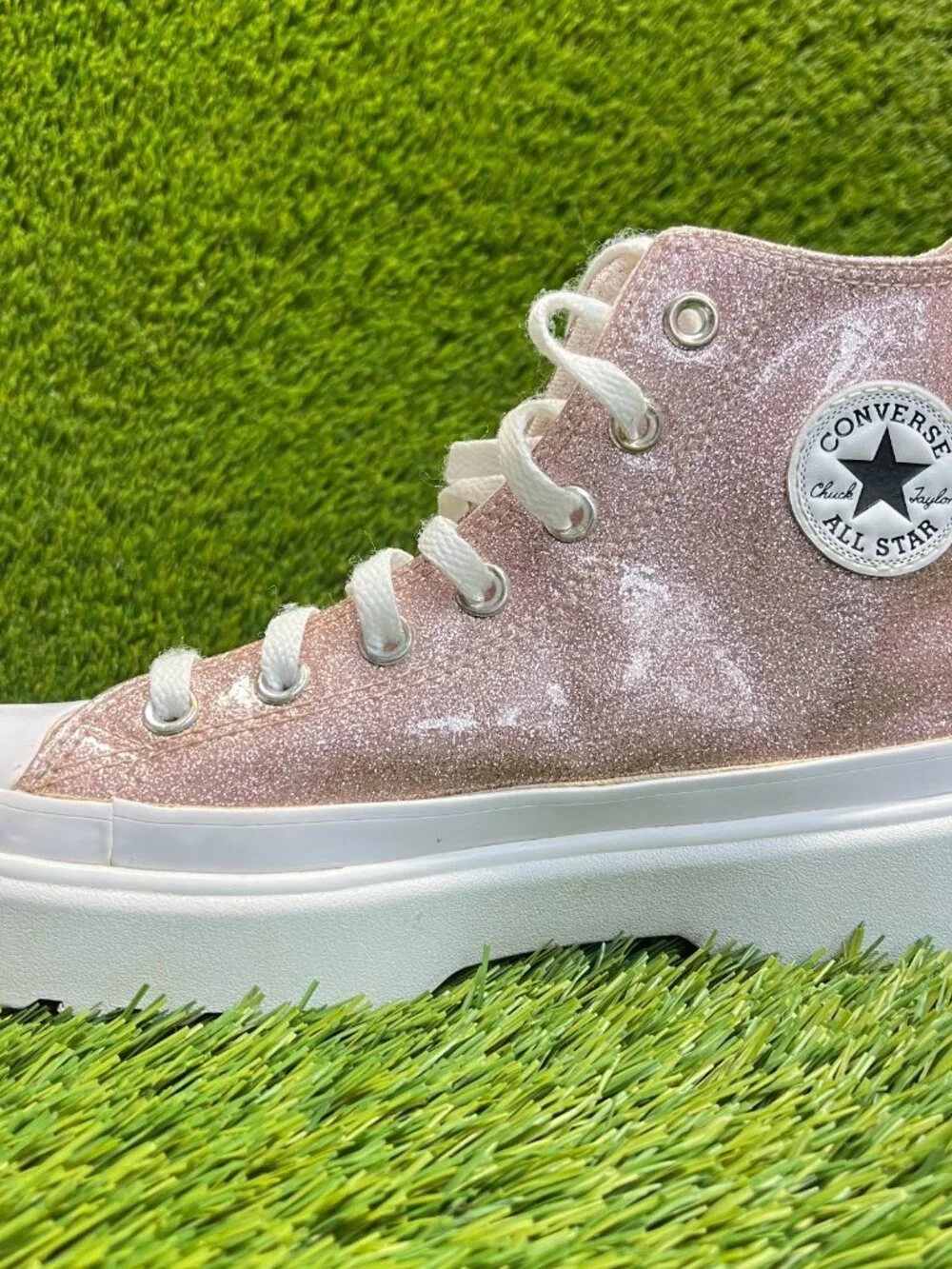 Converse Chuck Taylor All Star Lugged Hi Girls Size 5.5Y Athletic Shoes Sneakers